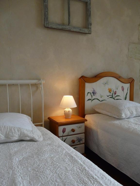 Château de la Comtesse Saint-Martin-Petit Chambre photo
